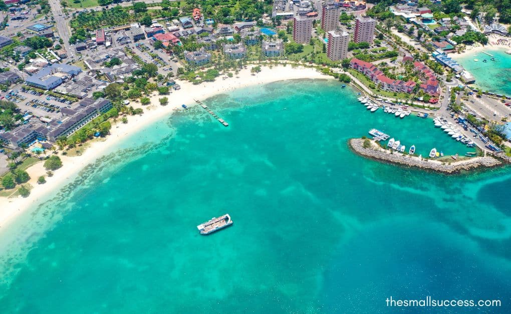 Living Expenses in Jamaica: What It Really Costs to Live on the Island in 2025